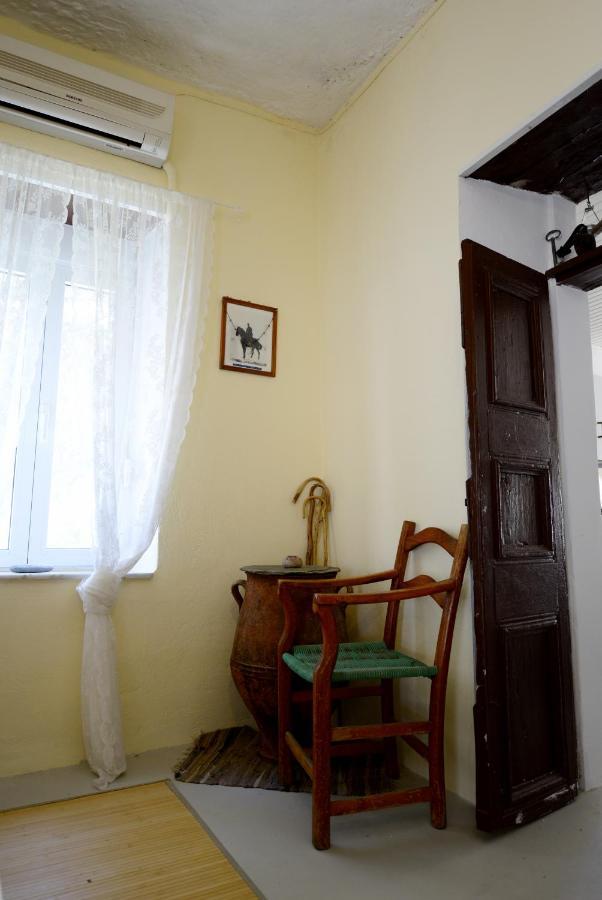 Traditional Cretan Country House Plokamianá Exterior photo